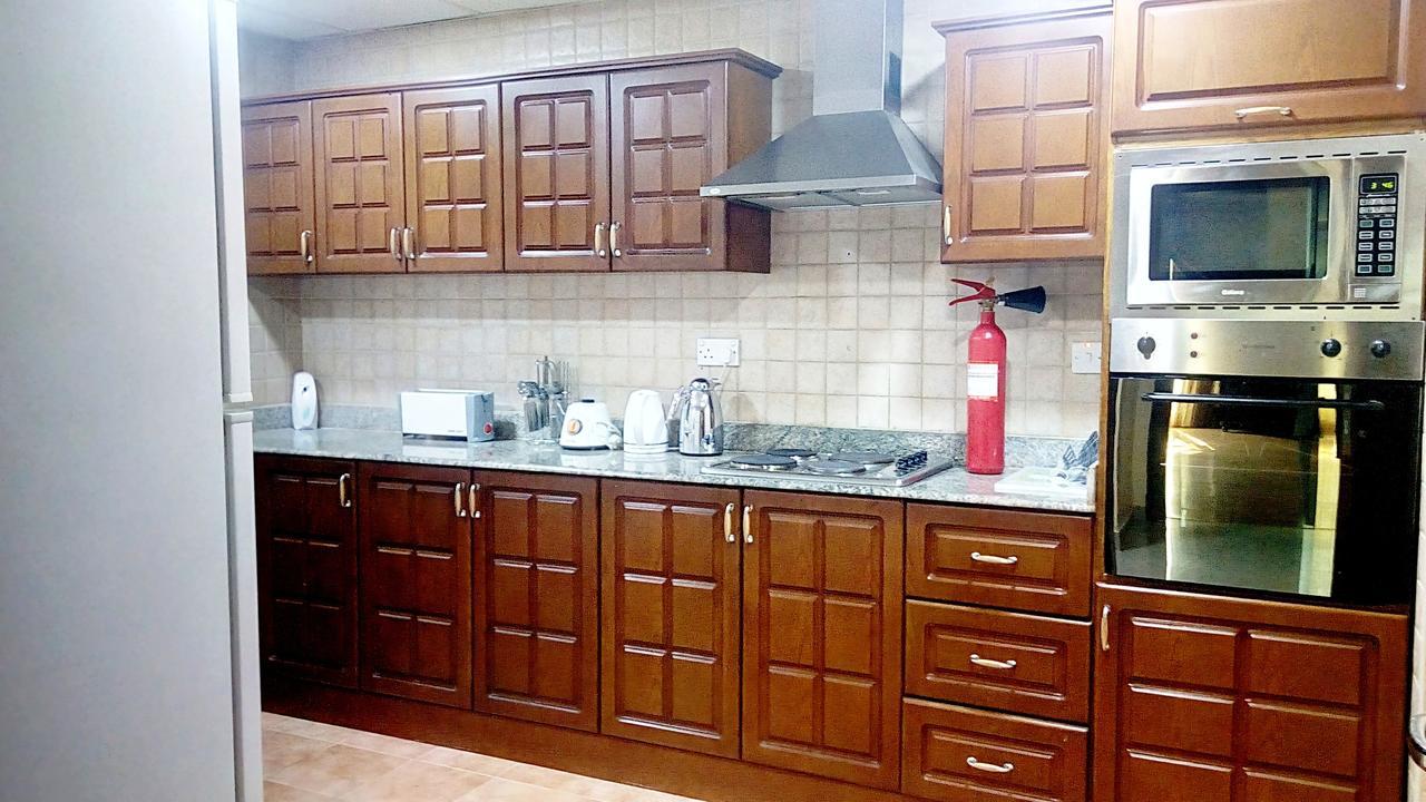Ferienwohnung Zubara Plaza II Manama Exterior foto
