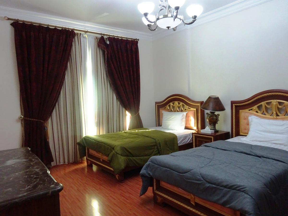 Ferienwohnung Zubara Plaza II Manama Exterior foto
